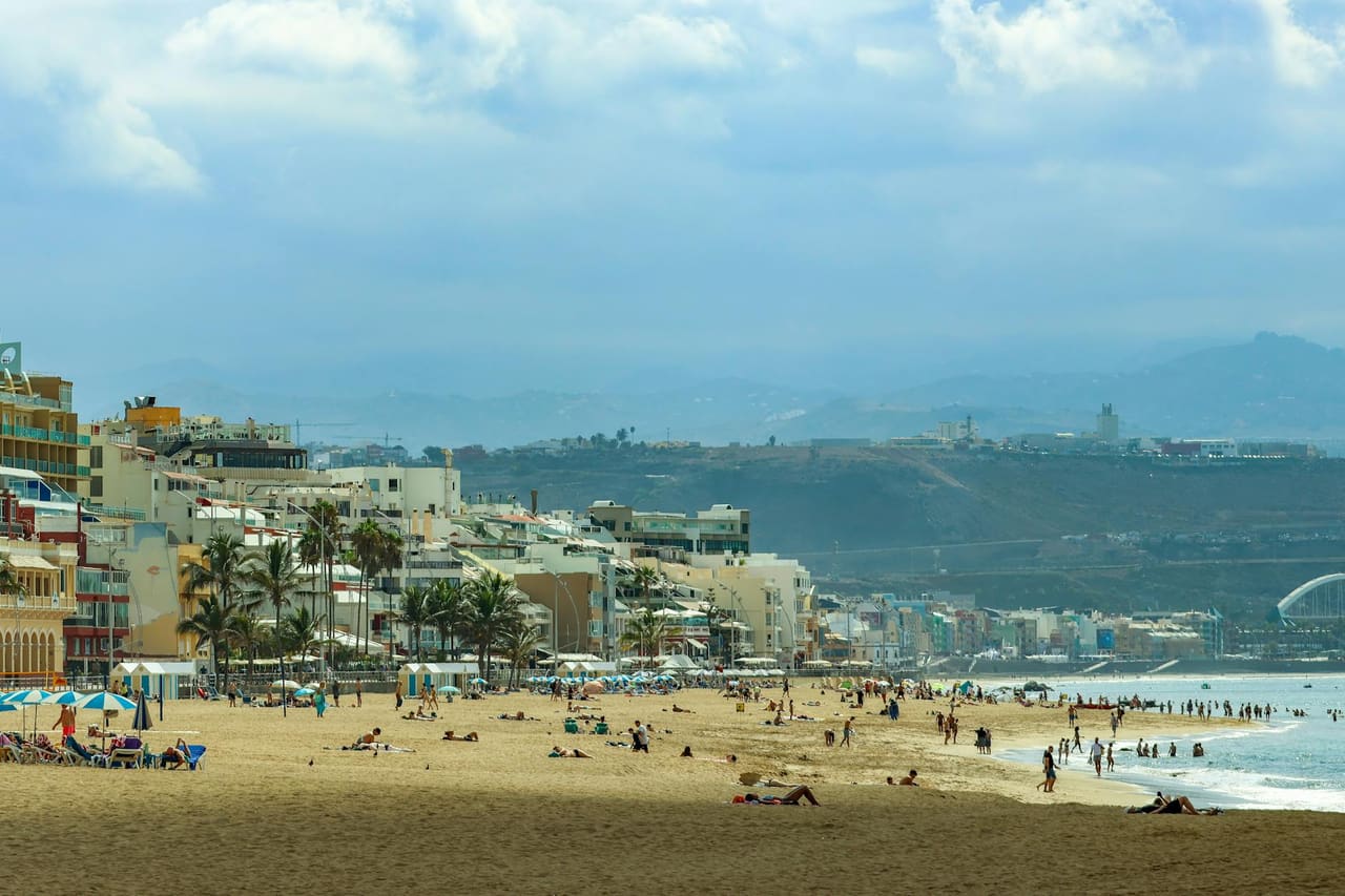 Taxi desde Las Canteras al aeropuerto Las Palmas LPA
